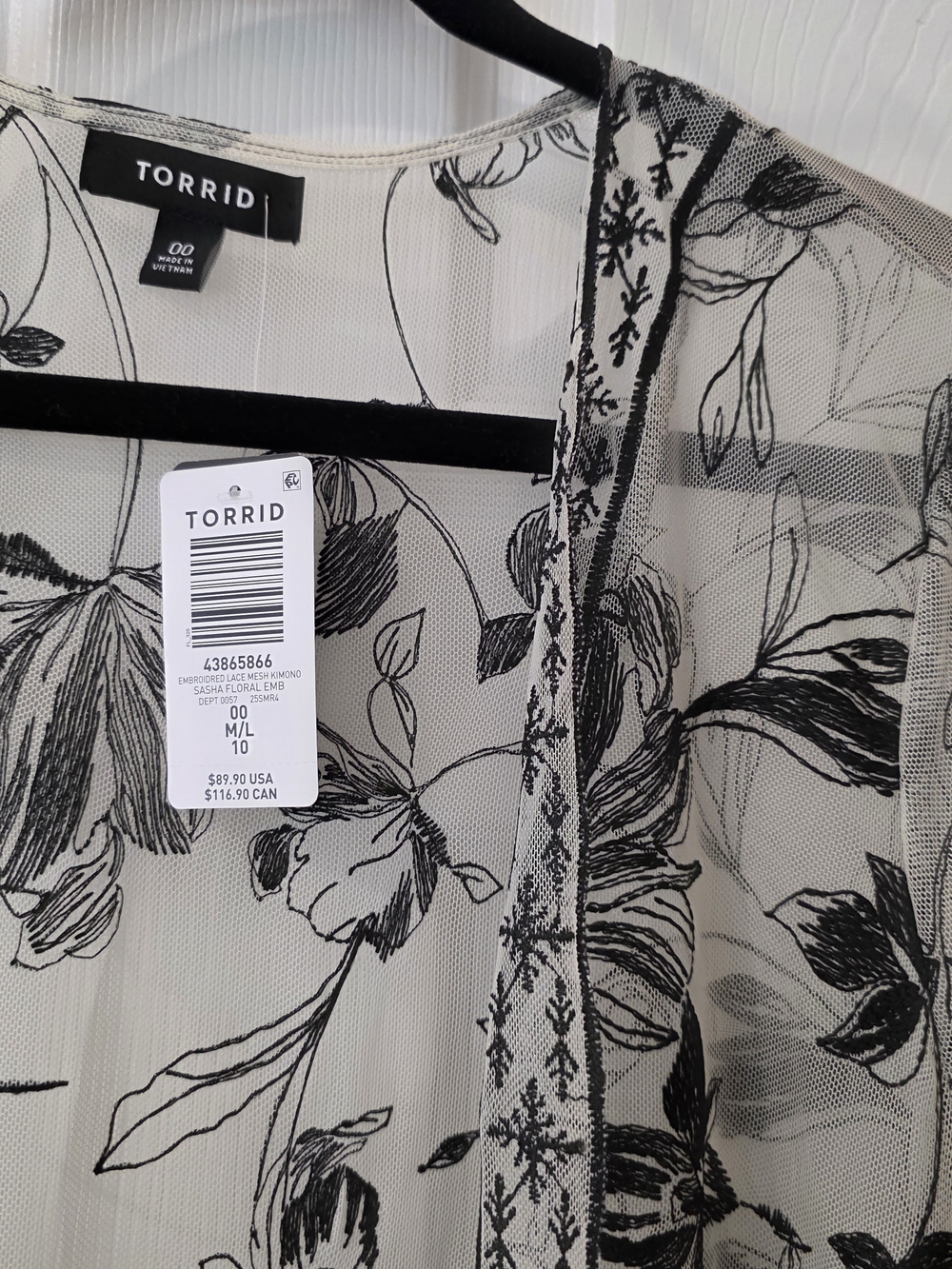 torrid Black Floral Sheer Kimono on Cream - Picture 4 of 4